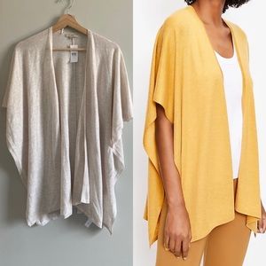 Loft travel sweater wrap Sz M/L beige NWT